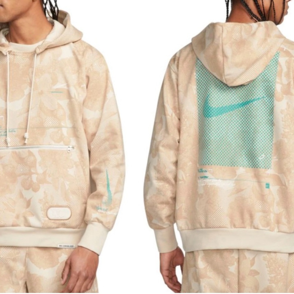 Nike Dri-Fit Standard Issue Basket Ball Pullover Hoodie.